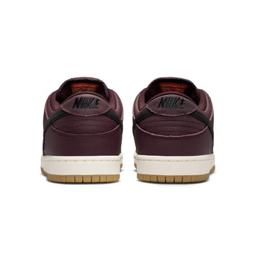 Nike Sb Dunk Low Pro Iso - Burgundy Crush Shoes Nike Sb Dunk Low Pro Iso - Burgundy Crush Shoes