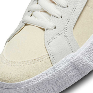 Nike Sb Zoom Blazer Mid Prm Plus (Skate Or Undye) Shoes Nike Sb Zoom Blazer Mid Prm Plus (Skate Or Undye) Shoes