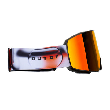 Out Of Maschera Void Frosted Red Mci Snowboard